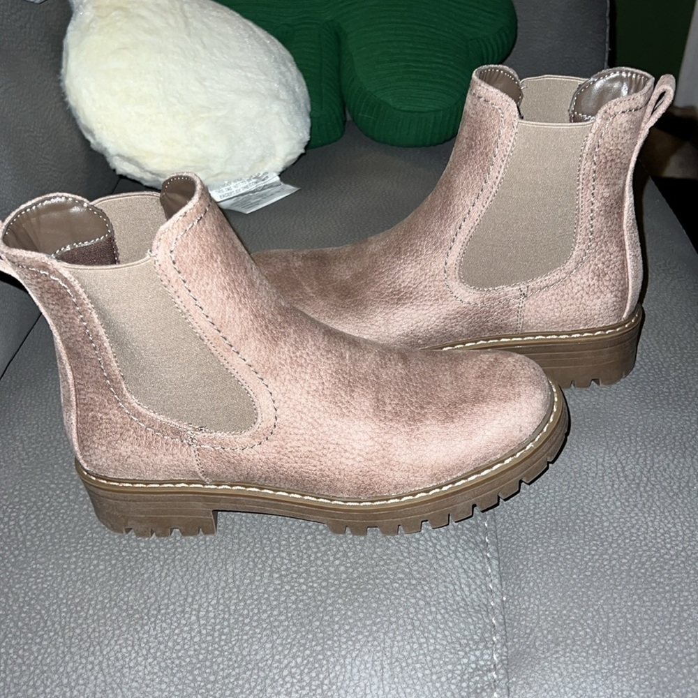 Cliff’s Chelsea Boot - Picture 4 of 6